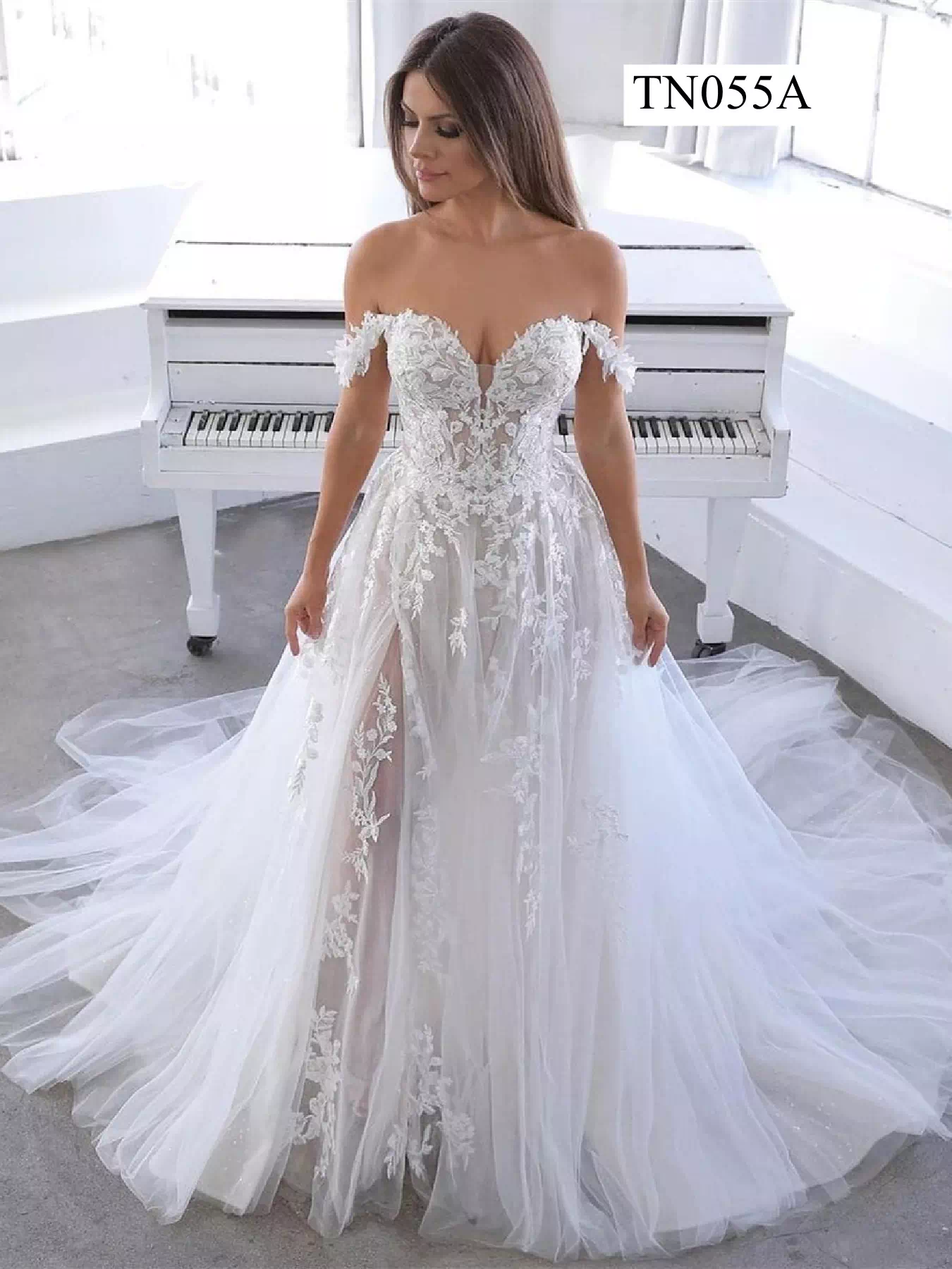 Fresh Off-Shoulder Gowns That Are Perfect For Your Engagement! | WedMeGood
